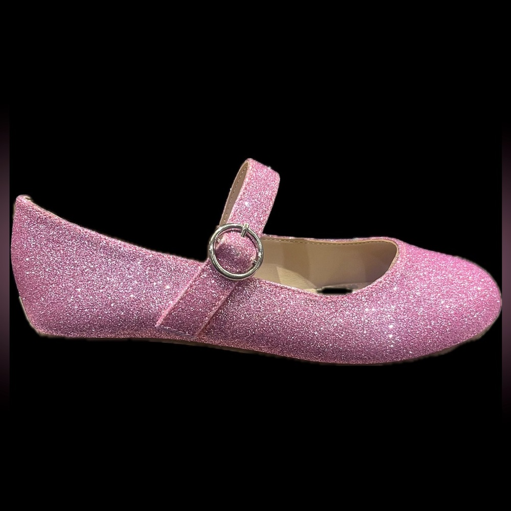 Girls pink glitter shoes